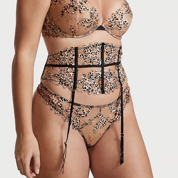 Victoria’s Secret Very Sexy Floral Embroidered Waist Cincher - Picture 6 of 12